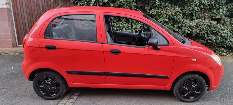 Gebraucht Chevrolet Matiz 53 PS (38 kW) 2010 Rot Kleinwagen