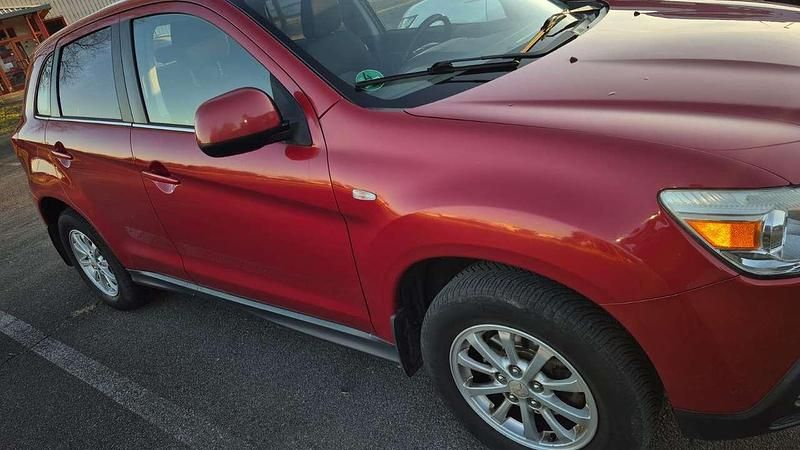 Gebraucht Mitsubishi ASX 117 PS (86 kW) 2011 Rot SUV