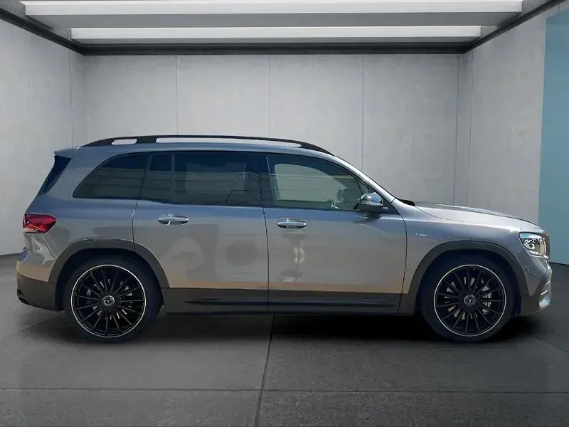 Gebraucht Mercedes GLB35 AMG 306 PS (225 kW) 2023 Grau SUV