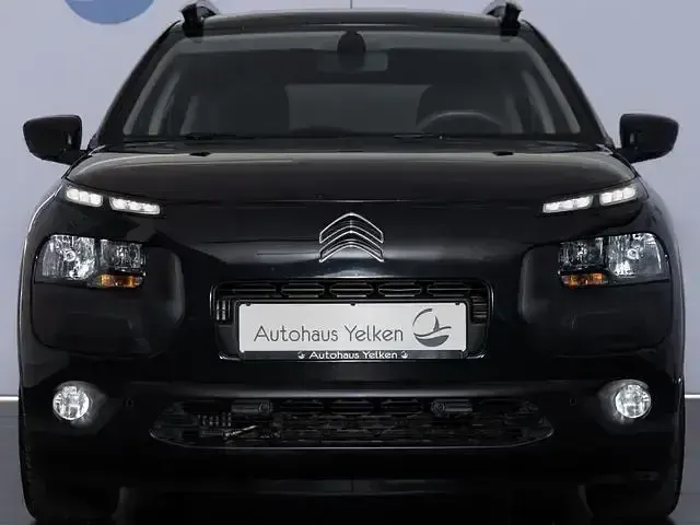 Gebraucht Citroën C4 Cactus 99 PS (72 kW) 2017 Schwarz Kleinwagen