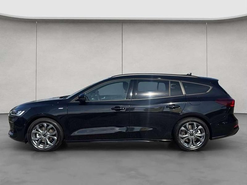 Gebraucht Ford Focus ST-Line X 155 PS (114 kW) 2024 Agate black metallic Kombi