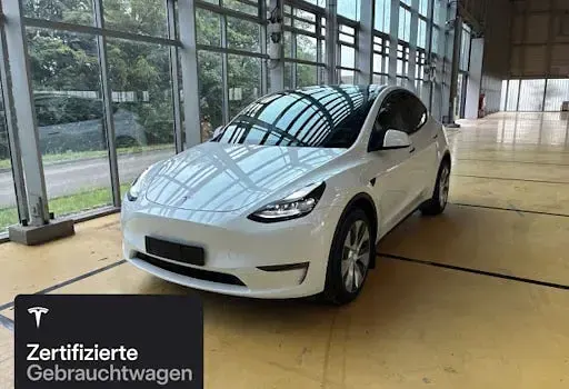 Gebraucht Tesla Model Y 273 kW (372 PS) 2023 Weiß SUV