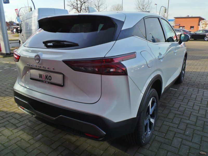Gebraucht Nissan Qashqai N-Connecta 140 PS (102 kW) 2024 Weiß SUV