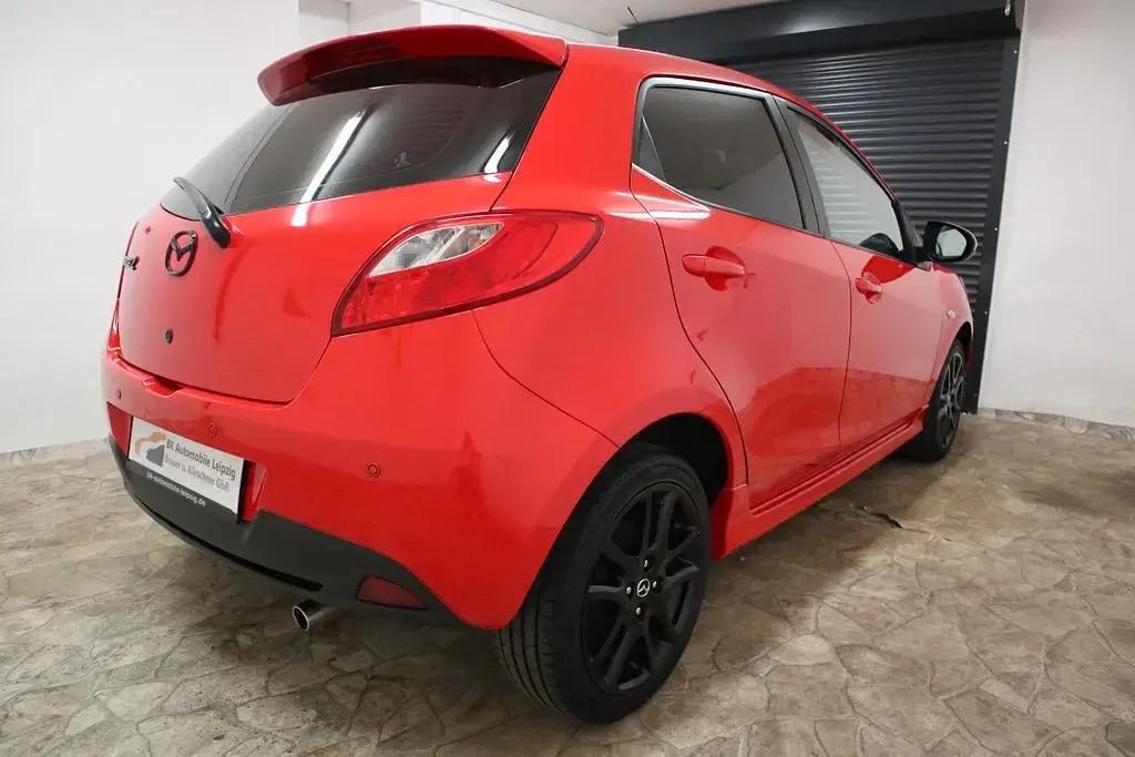 Gebraucht Mazda 2 Inclusive 102 PS (75 kW) 2014 Rot Limousine