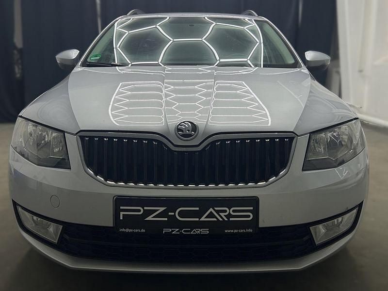 Gebraucht Skoda Octavia 105 PS (77 kW) 2014 Silber Kleinwagen