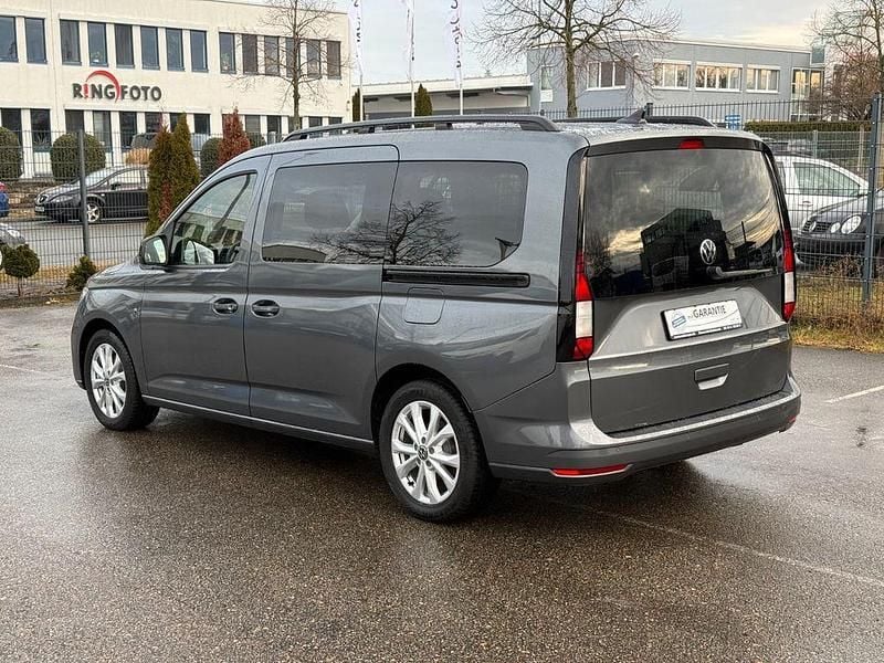 Gebraucht VW Caddy Maxi Life 122 PS (89 kW) 2022 Grau Van / Kleinbus
