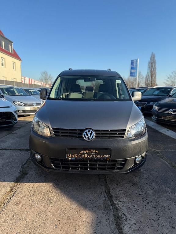 Grau Gebraucht 2013 VW Caddy Trendline Van / Kleinbus | 8.490 € (Fairer Preis) - Bild 1/4