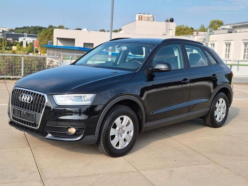 Schwarz Gebraucht 2014 Audi Q3 Comfort SUV | 13.600 € (Fairer Preis) - Bild 1/4