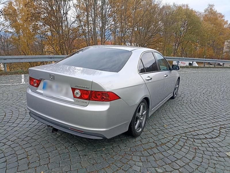 Gebraucht Honda Accord Sport 140 PS (102 kW) 2007 Silber Limousine