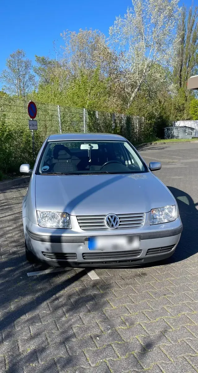 Occasion VW Bora Edition 105 ch (77 kW) 2001 Argent Berline