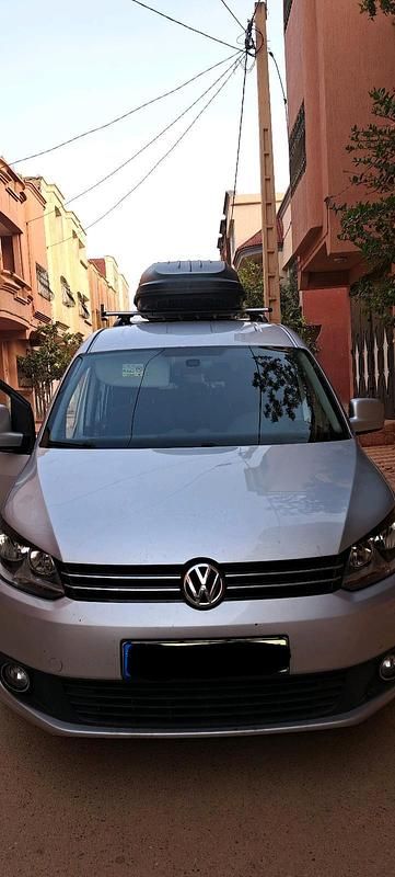 Silber Gebraucht 2015 VW Caddy Maxi Van / Kleinbus | 11.200 € (Superpreis) - Bild 1/4