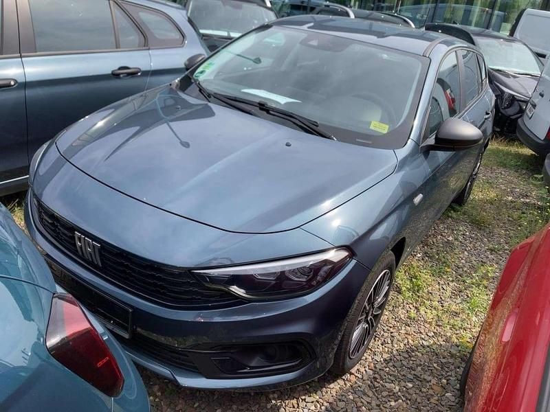 Blau Gebraucht 2023 Fiat Tipo Limousine | 26.798 € - Bild 1/4