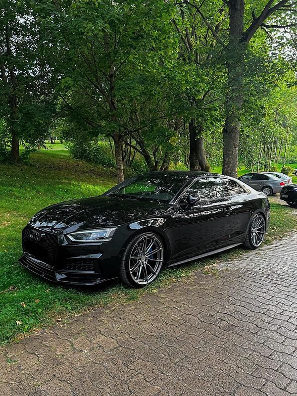 Schwarz Gebraucht 2017 Audi A5 Ambiente Coupé | 26.000 € (Teuer) - Bild 1/4