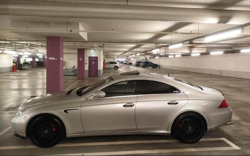 Gebraucht Mercedes CLS350 272 PS (200 kW) 2004 Silber Limousine