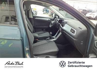 Gebraucht VW T-Roc Goal 150 PS (110 kW) 2025 Petroleum blue metallic/schwar SUV