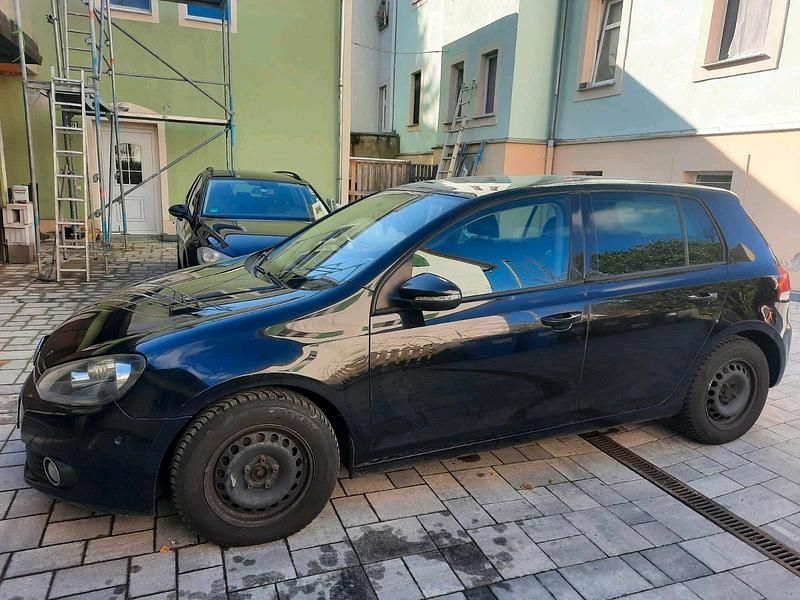 Gebraucht VW Golf VI 122 PS (89 kW) 2010 Schwarz Kleinwagen