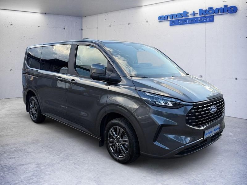 Neu Ford Tourneo Custom Titanium 2025 Van