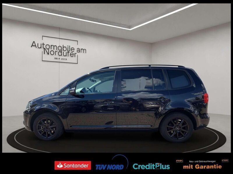 Gebraucht VW Touran 105 PS (77 kW) 2013 Deep black perleffekt Van / Kleinbus