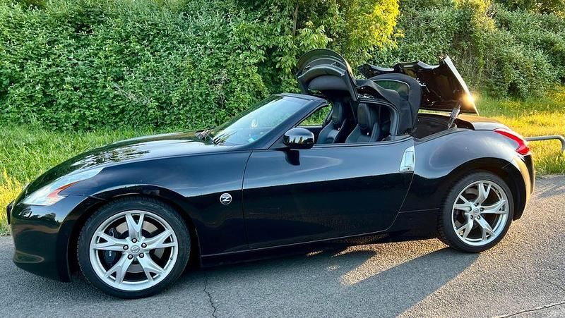 Gebraucht Nissan 370Z Pack 328 PS (241 kW) 2011 Schwarz Cabrio
