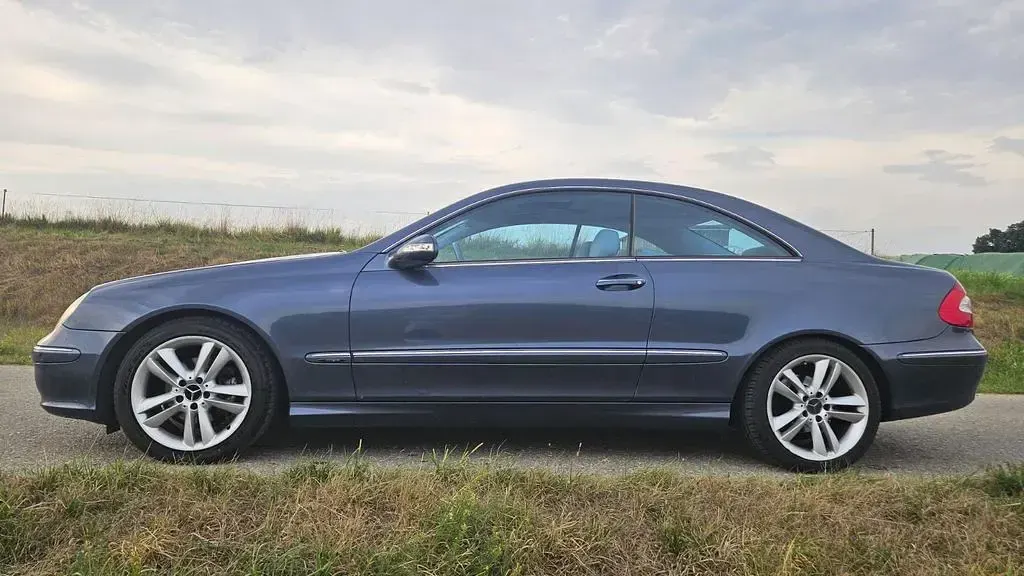 Gebraucht Mercedes CLK200 Avantgarde 163 PS (119 kW) 2005 Blau Coupé