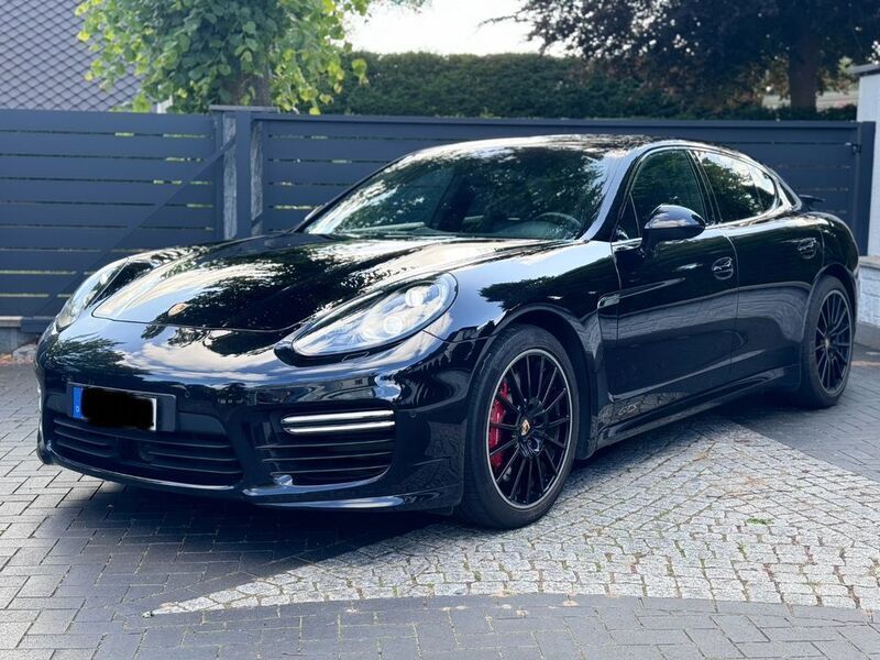 Schwarz Gebraucht 2016 Porsche Panamera GTS Chrono Limousine | 49.990 € (Fairer Preis) - Bild 1/4