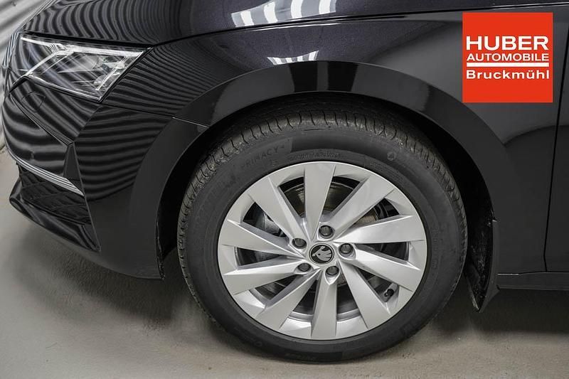 Neu Skoda Octavia Selection 150 PS (110 kW) 2025 Black magic metallic (1z) Kombi