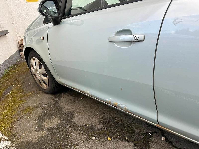 Gebraucht Opel Corsa 80 PS (58 kW) 2009 Blau Kleinwagen