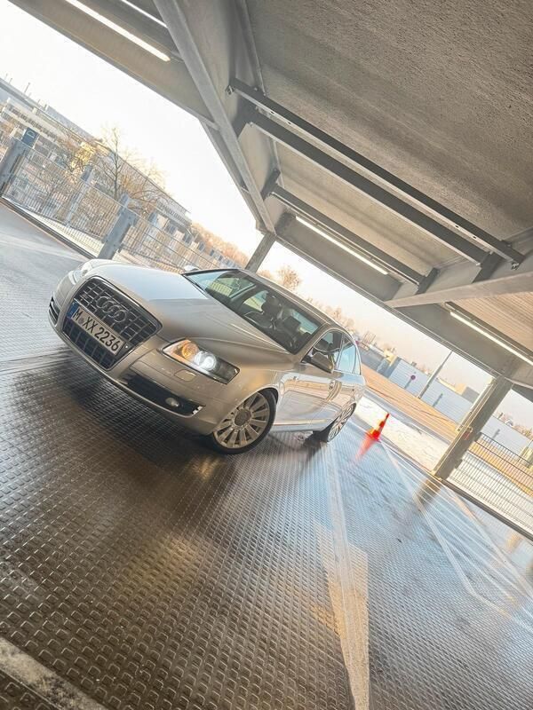 Silber Gebraucht 2005 Audi A6 Limousine | 5.900 € (Teuer) - Bild 1/4