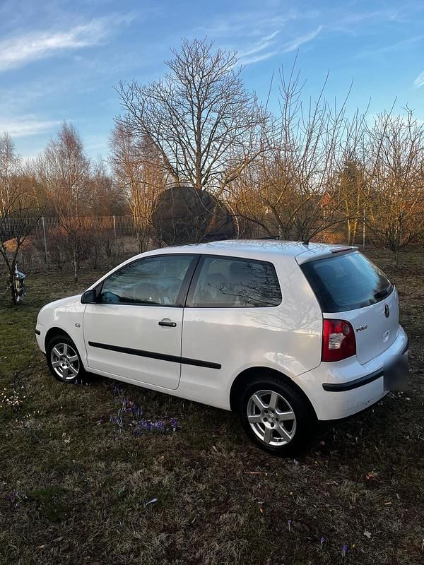 Gebraucht VW Polo 2003 Weiß Kleinwagen