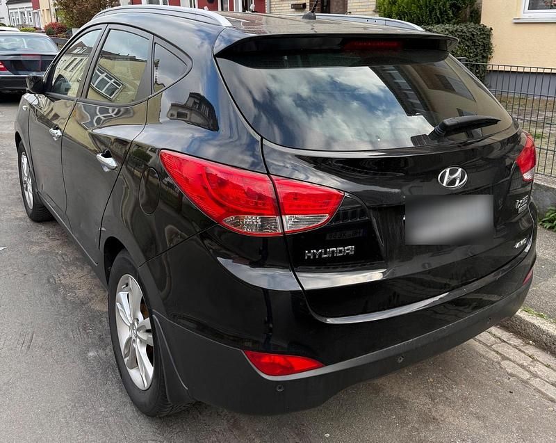 Gebraucht Hyundai ix35 Style 184 PS (135 kW) 2012 Schwarz SUV
