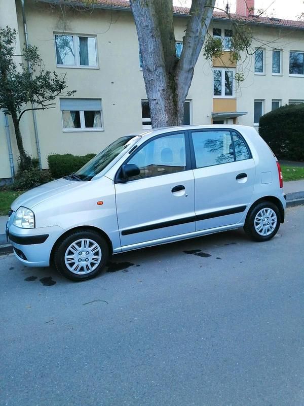 Gebraucht Hyundai Atos 63 PS (46 kW) 2006 Silber Kleinwagen