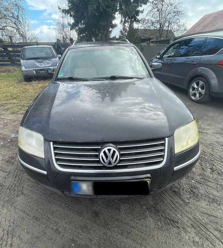 Gebraucht VW Passat Highline 130 PS (95 kW) 2001 Schwarz Kombi