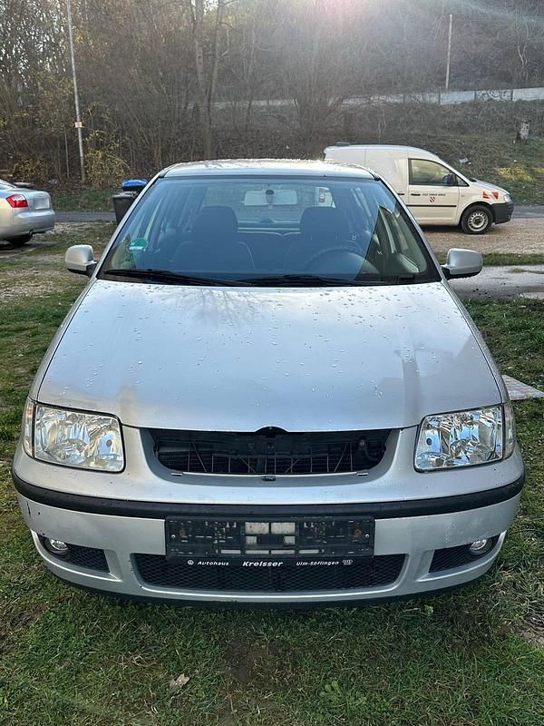 Gebraucht VW Polo 75 PS (55 kW) 2000 Silber Kombi
