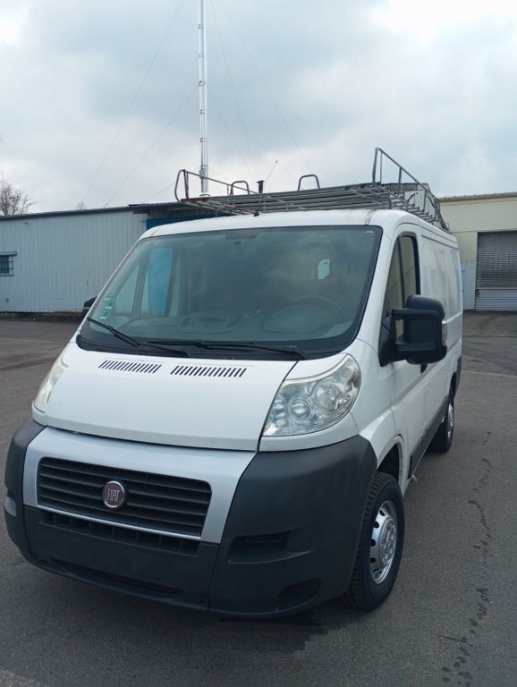 Grau Gebraucht 2008 Peugeot Boxer Van | 4.900 € (Fairer Preis) - Bild 1/4