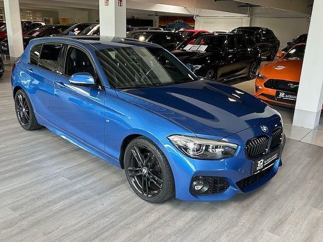 Blau Gebraucht 2019 BMW 118 M Sport Kleinwagen | 16.999 € (Guter Preis) - Bild 1/4