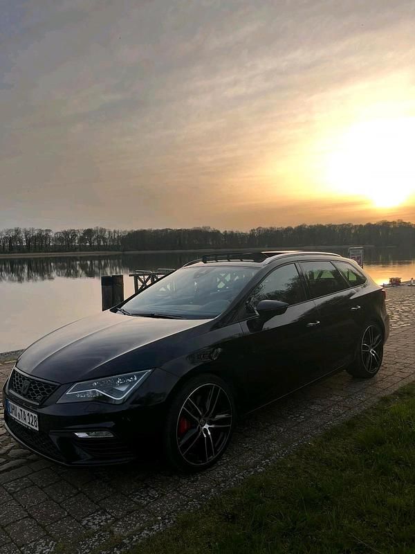 Gebraucht Seat Leon ST 4Drive 300 PS (220 kW) 2018 Schwarz Kombi