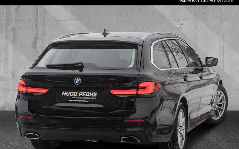 Gebraucht BMW 520 197 PS (144 kW) 2022 Schwarz Kombi