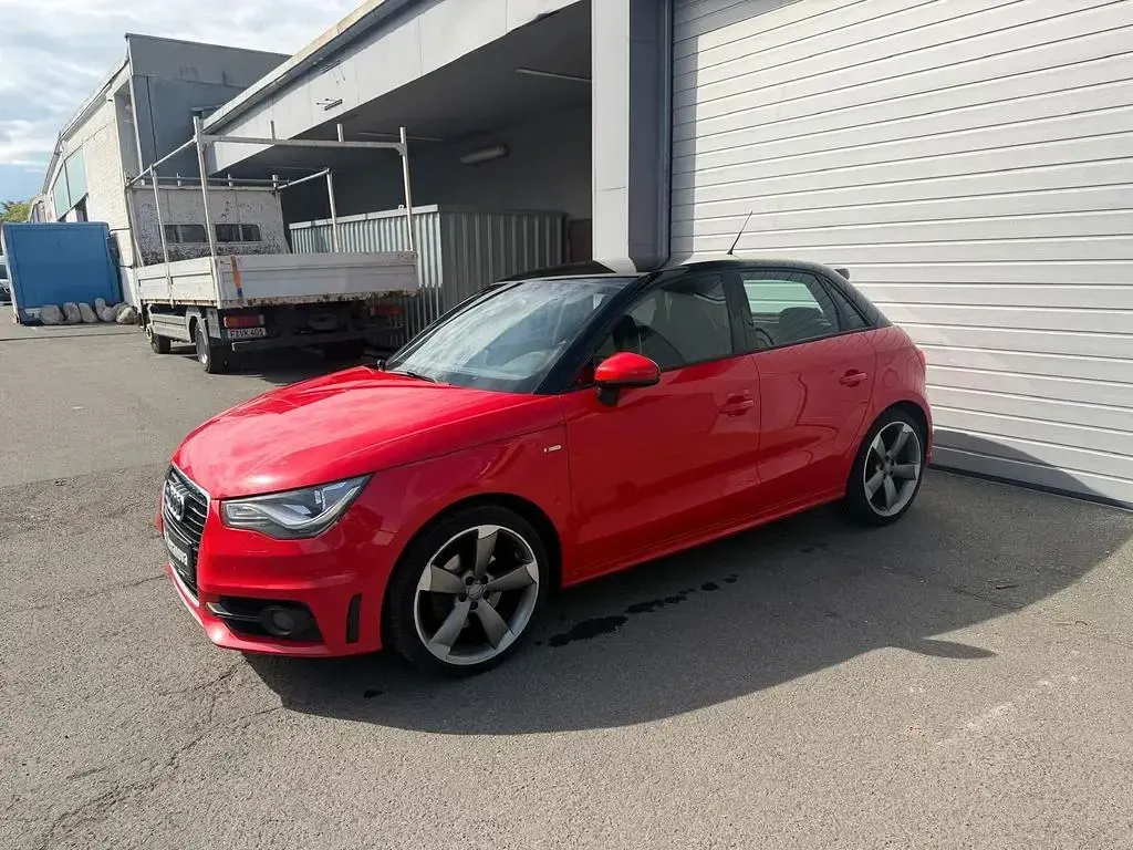 Usata Audi A1 Sportback S-Line 185 CV (136 kW) 2012 Rosso Utilitaria