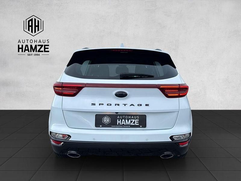 Gebraucht Kia Sportage 136 PS (100 kW) 2021 Weiß SUV