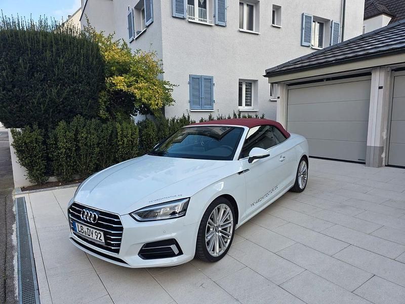 Weiß Gebraucht 2017 Audi A5 Cabriolet Design Cabrio | 29.900 € - Bild 1/4