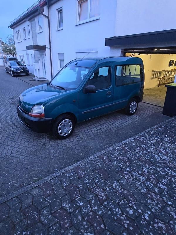 Second-hand Renault Kangoo 75 CP (55 kW) 2000 Verde Monovolum