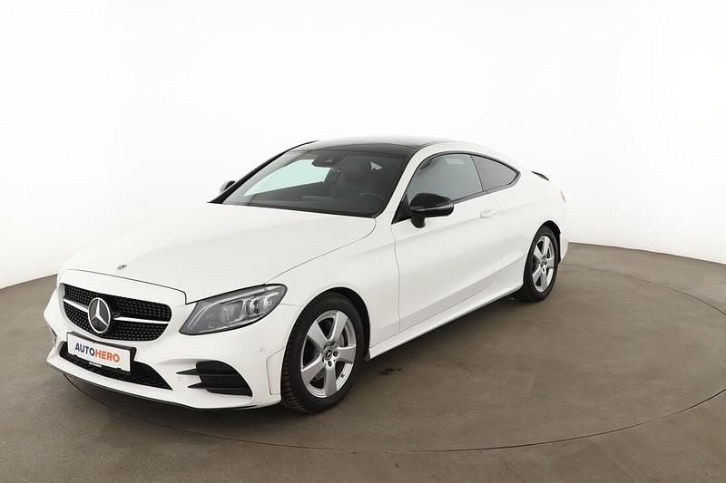 Gebraucht Mercedes C180 AMG line 2022 Coupé