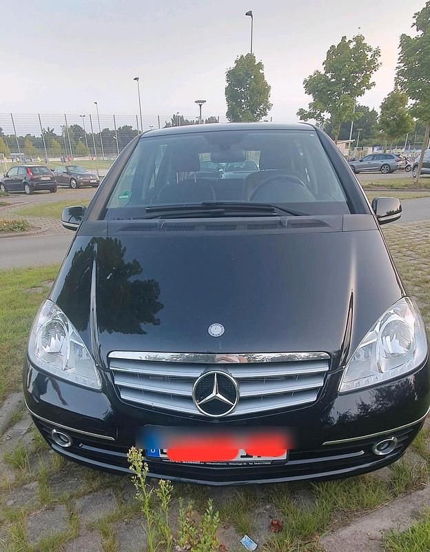 Schwarz Gebraucht 2008 Mercedes A200 Elegance Limousine | 6.500 € (Fairer Preis) - Bild 1/4
