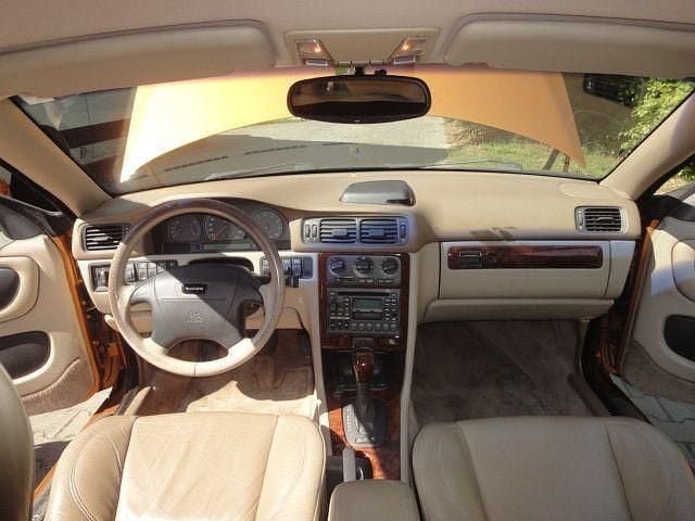 Gold Gebraucht 1998 Volvo C70 Coupé | 5.800 € (Superpreis) - Bild 1/4