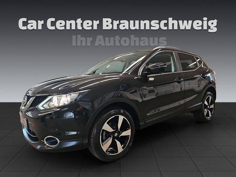 Gebraucht Nissan Qashqai Acenta 116 PS (85 kW) 2016 Schwarz SUV