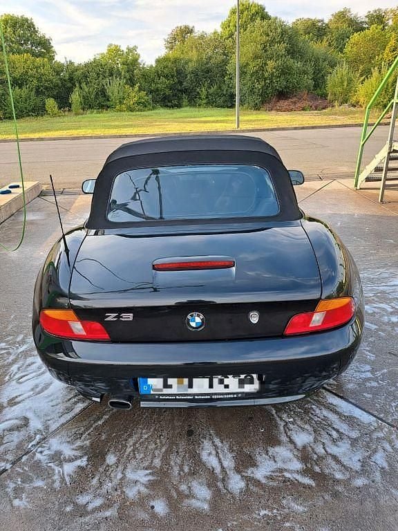 Gebraucht BMW Z3 118 PS (86 kW) 1999 Schwarz Cabrio
