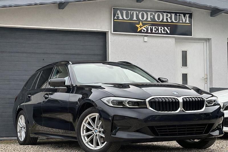 Gebraucht BMW 318 156 PS (114 kW) 2023 Schwarz Kombi