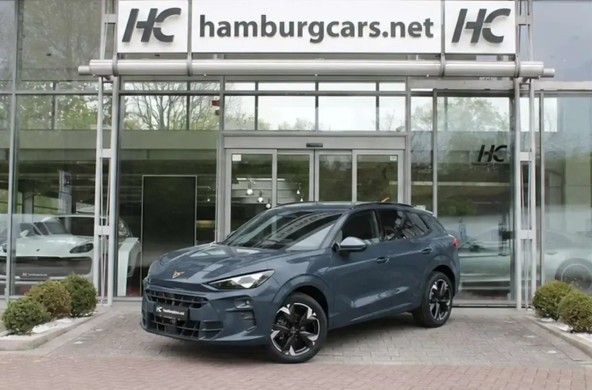 Neu Cupra Terramar Basis 150 PS (110 kW) 2026 Blau SUV