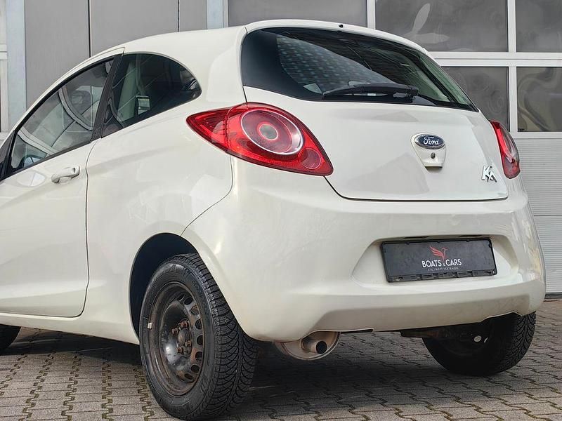 Gebraucht Ford Ka Trend 69 PS (50 kW) 2011 Weiß Kleinwagen