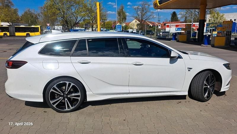 Gebraucht Opel Insignia OPC 268 PS (197 kW) 2017 Weiß Kombi